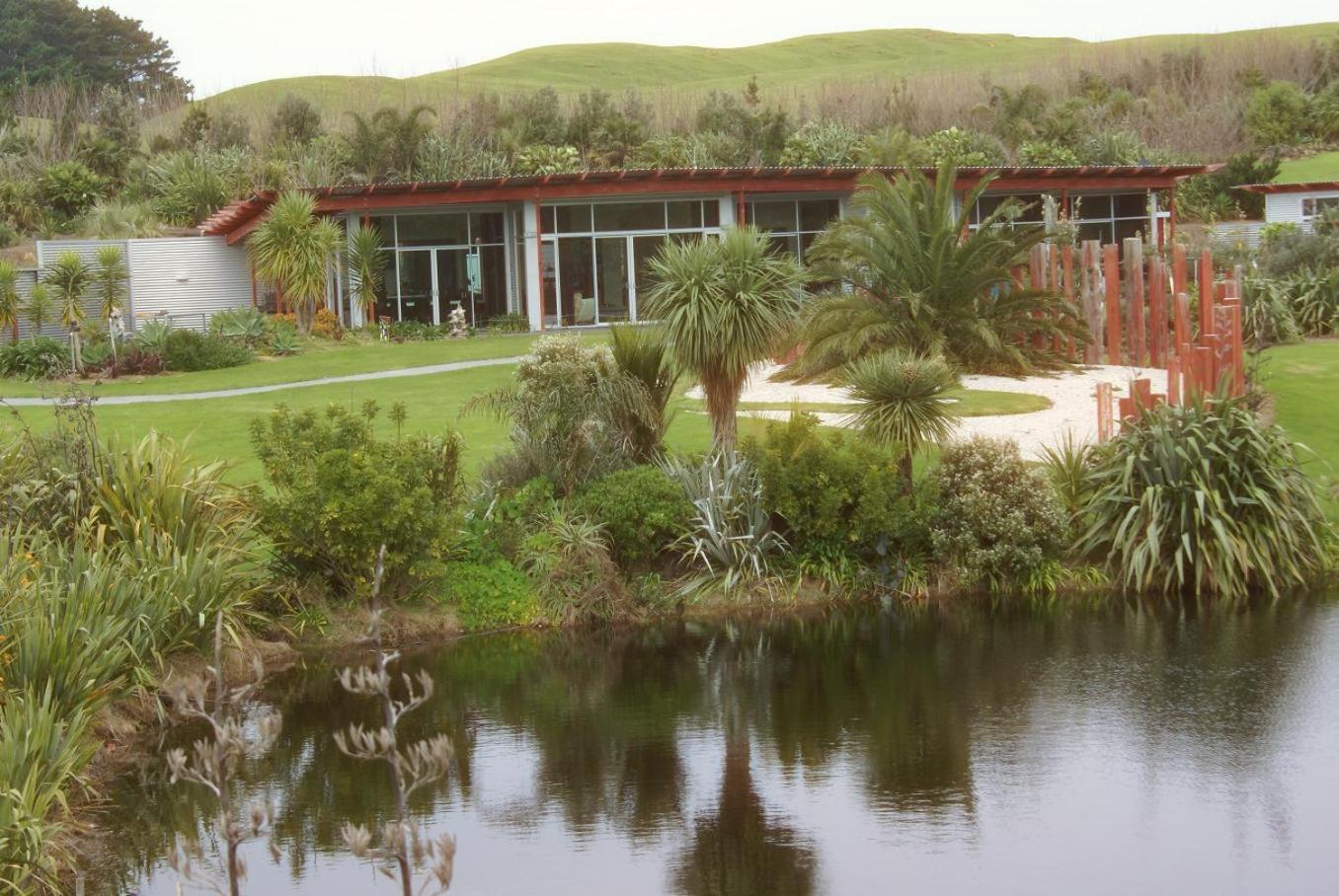 The Lakes - Kai Iwi Lakes Exclusive Retreat Kaihu Extérieur photo